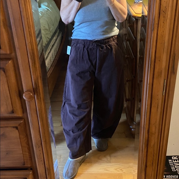 NWT GAP Mid Rise Twill Easy Horseshoe Pants size M in Bordeaux - Picture 8 of 8